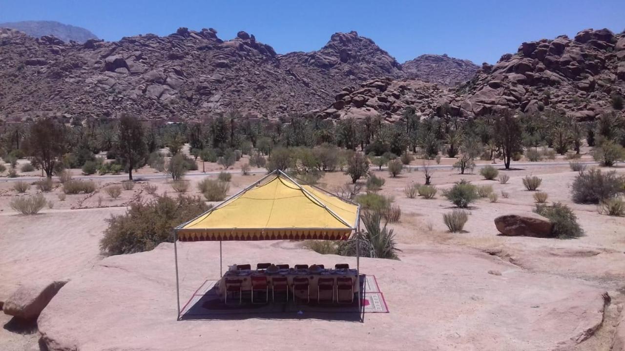 Dar Amghar Hotel Tafraout Buitenkant foto